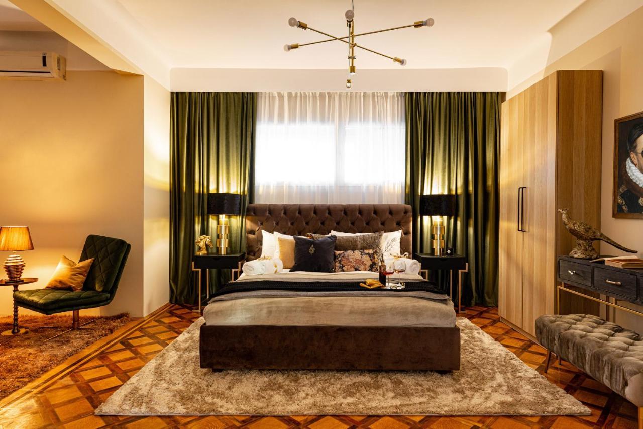 Qult - The Renaissance Affair Apartment Bucharest Exterior photo